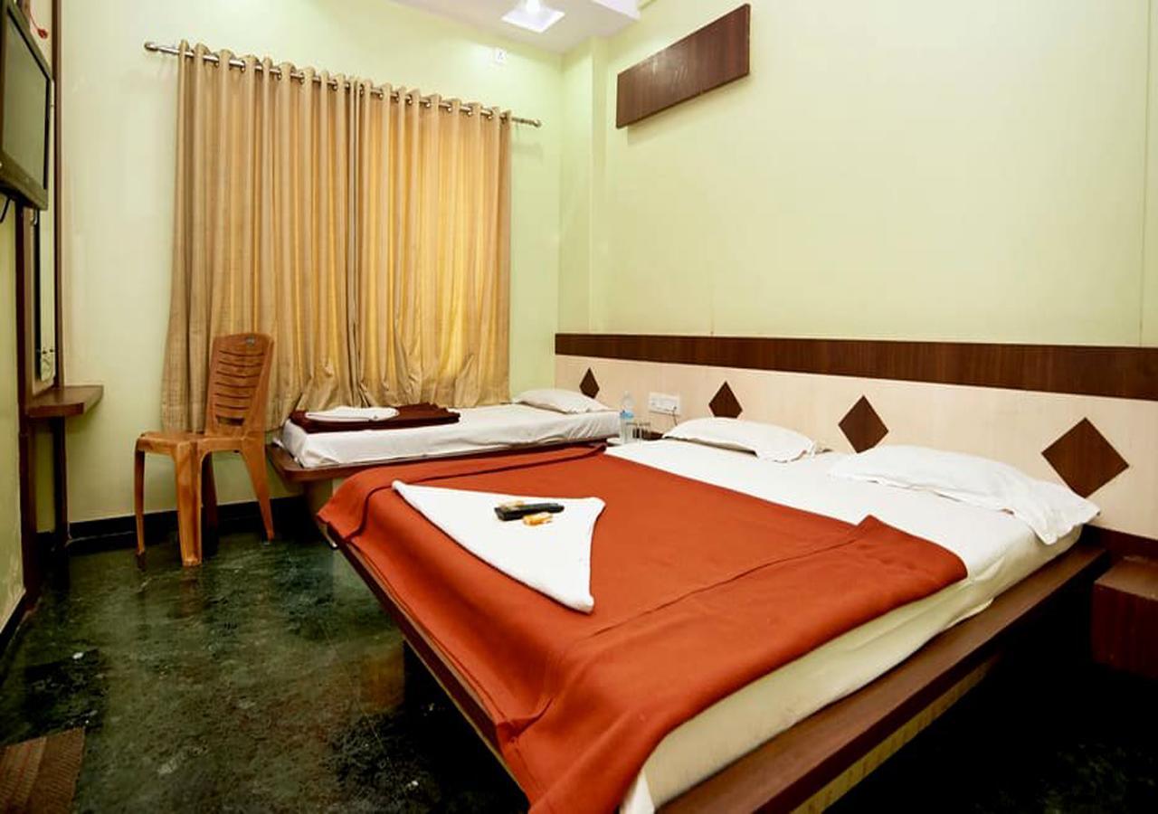 Hotel Three G 舍地 外观 照片