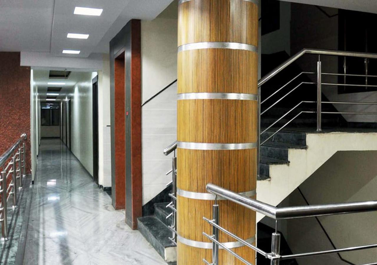 Hotel Three G 舍地 外观 照片